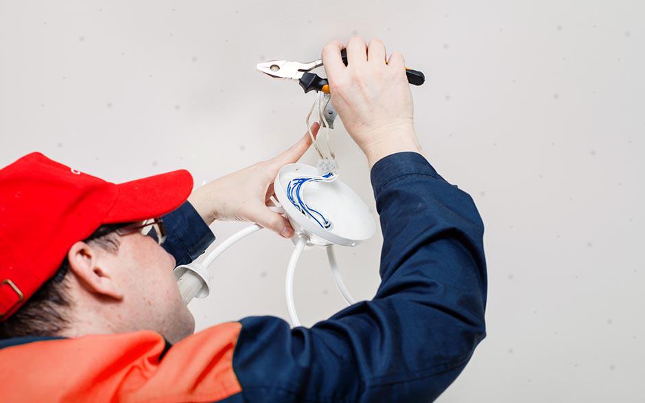 travail électricien Vincennes